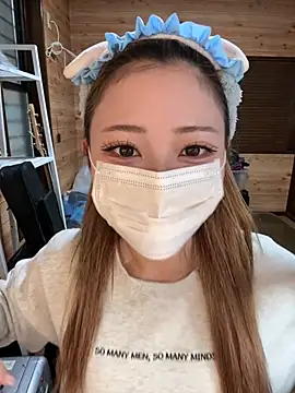 Snapshot of Sena_o0 chatting on 03/21/26, 08:08 Sena o0 online show from 03/21/26, 08:08