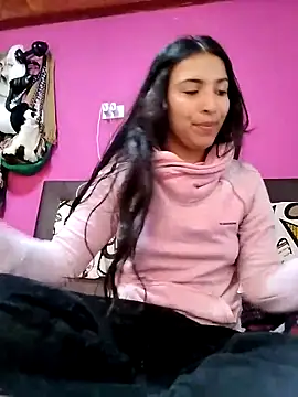 Snapshot of Emily_Gree chatting on 02/01/26, 02:59 Emily Gree online show from 02/01/26, 02:59