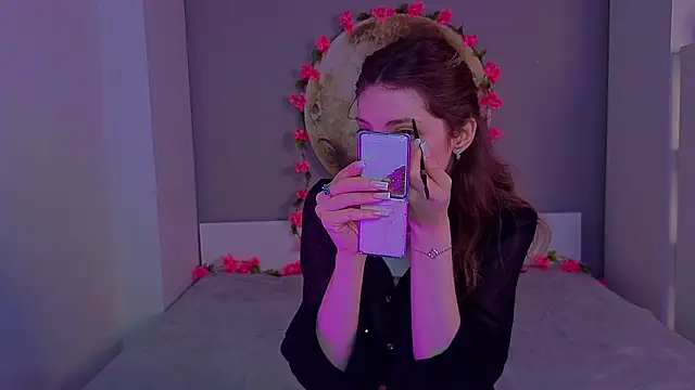 BrianneMallory online show from 03/18/26, 06:16