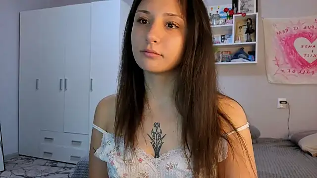 miralyn  online show from 03/17/26, 07:44