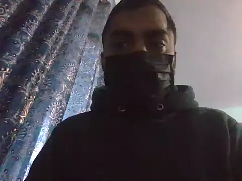 Snapshot of Rishika_98 chatting on 01/15/26, 03:55 Rishika 98 online show from 01/15/26, 03:55