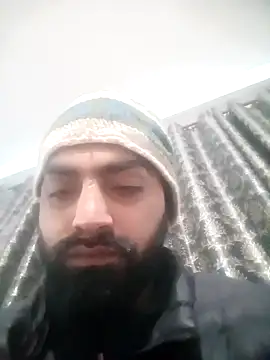 Snapshot of Rishika_98 chatting on 03/24/26, 02:22 Rishika 98 online show from 03/24/26, 02:22