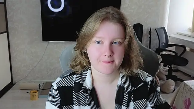 Ol1via online show from 06/18/26, 03:07
