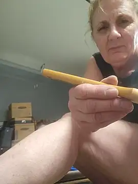 Snapshot of HotAzMilf chatting on 02/28/26, 04:13 HotAzMilf online show from 02/28/26, 04:13