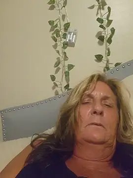 HotAzMilf online show from 06/13/26, 12:52