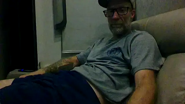 Snapshot of tittycum3636 chatting on 07/02/26, 05:57 tittycum3636 online show from 07/02/26, 05:57