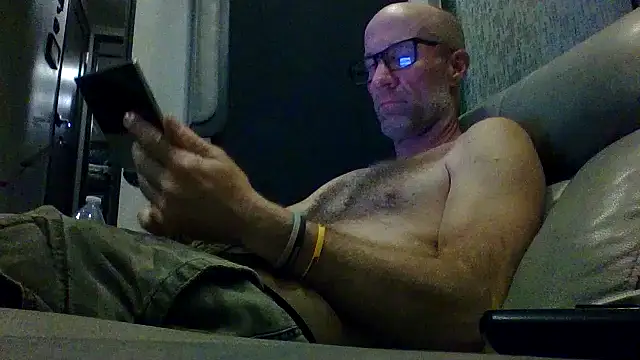 Snapshot of tittycum3636 chatting on 07/09/26, 03:10 tittycum3636 online show from 07/09/26, 03:10