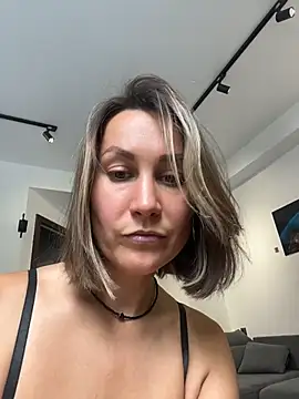Jack-Alice online show from 07/19/26, 07:56