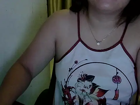 Snapshot of Sarah_no_land chatting on 04/24/26, 06:43 Sarah no land online show from 04/24/26, 06:43