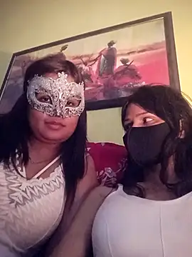 Snapshot of Sakshi-Aditi chatting on 04/02/26, 11:41 Sakshi-Aditi online show from 04/02/26, 11:41