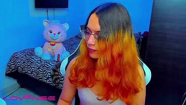 lillykittyyy online show from 04/12/26, 03:11