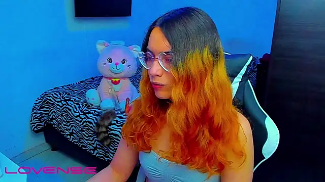 lillykittyyy online show from 05/01/26, 03:55