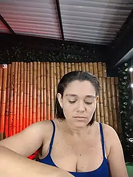 Astrid williams online show from 06/25/26, 01:05
