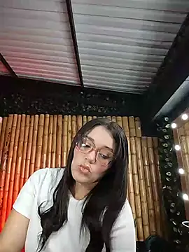 Astrid williams online show from 06/27/26, 02:05