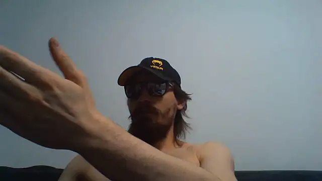 KaelNox online show from 06/18/26, 09:52