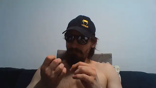 KaelNox online show from 06/19/26, 08:23