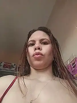 Snapshot of Lara_queenxxx chatting on 03/26/26, 12:11 Lara queenxxx online show from 03/26/26, 12:11