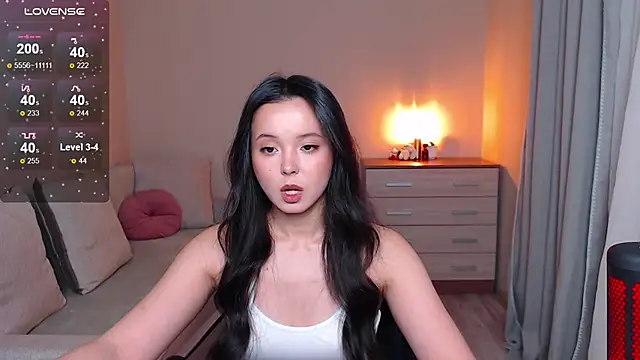 Snapshot of lia_hetty chatting on 11/25/25, 05:02 lia hetty online show from 11/25/25, 05:02