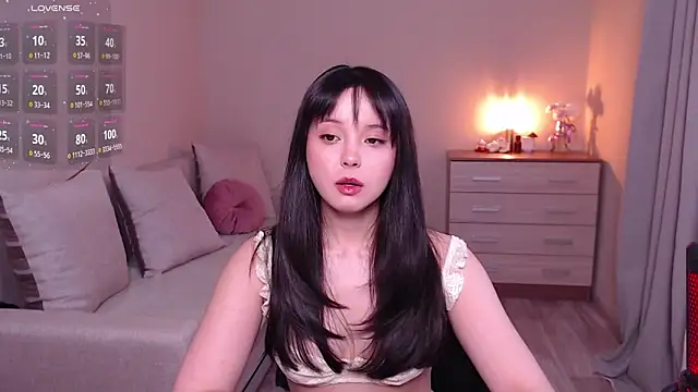 Snapshot of lia_hetty chatting on 02/17/26, 01:51 lia hetty online show from 02/17/26, 01:51