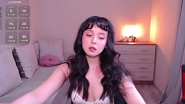 Snapshot of lia_hetty chatting on 03/23/26, 01:26 lia hetty online show from 03/23/26, 01:26