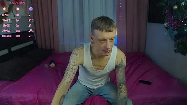 Snapshot of Jamie_Inked chatting on 01/06/26, 03:16 Jamie Inked online show from 01/06/26, 03:16