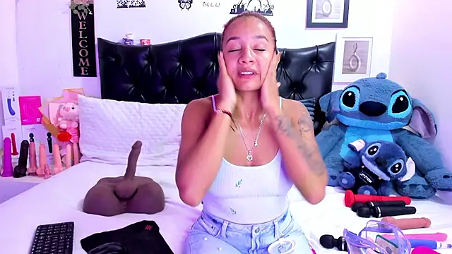 ValeryPettry 11 online show from 06/10/26, 01:39