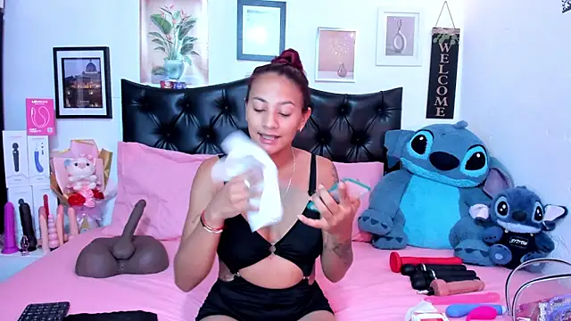 ValeryPettry 11 online show from 06/13/26, 04:10