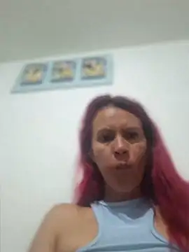 cintia love online show from 06/18/26, 10:36