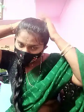 Snapshot of Tamil_Hot_Anu chatting on 01/18/26, 08:29 Tamil Hot Anu online show from 01/18/26, 08:29