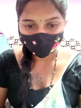 Snapshot of Tamil_Hot_Anu chatting on 04/27/26, 10:24 Tamil Hot Anu online show from 04/27/26, 10:24