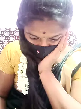 Snapshot of Tamil_Hot_Anu chatting on 05/02/26, 04:01 Tamil Hot Anu online show from 05/02/26, 04:01