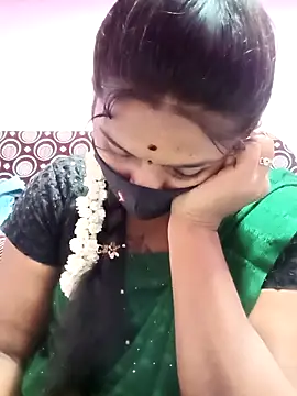 Snapshot of Tamil_Hot_Anu chatting on 05/06/26, 02:44 Tamil Hot Anu online show from 05/06/26, 02:44
