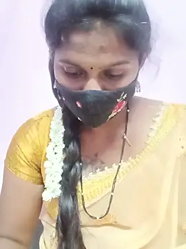Snapshot of Tamil_Hot_Anu chatting on 05/18/26, 03:51 Tamil Hot Anu online show from 05/18/26, 03:51