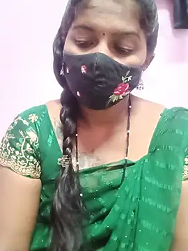 Snapshot of Tamil_Hot_Anu chatting on 05/21/26, 02:29 Tamil Hot Anu online show from 05/21/26, 02:29