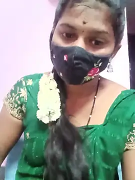 Snapshot of Tamil_Hot_Anu chatting on 05/21/26, 03:19 Tamil Hot Anu online show from 05/21/26, 03:19