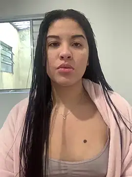 Snapshot of kahraujo chatting on 06/19/26, 11:03 kahraujo online show from 06/19/26, 11:03