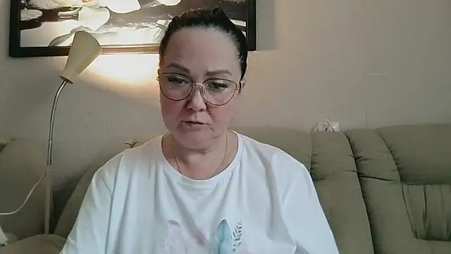 infinity loveliness online show from 06/24/26, 07:07