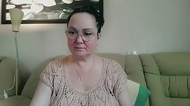 infinity loveliness online show from 06/25/26, 06:40