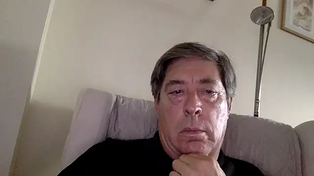 alfredo10011 online show from 06/17/26, 02:29