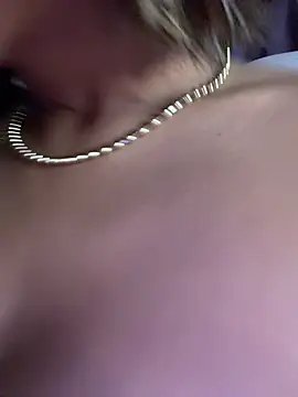 vicky bass  online show from 06/28/26, 01:33
