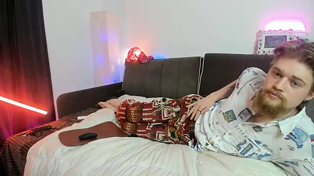 Snapshot of Lev_Miller chatting on 01/12/26, 04:29 Lev Miller online show from 01/12/26, 04:29