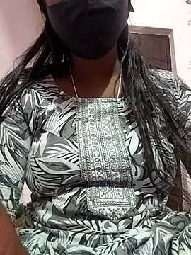 Snapshot of PRAPTITELUGU chatting on 02/10/26, 06:39 PRAPTITELUGU online show from 02/10/26, 06:39