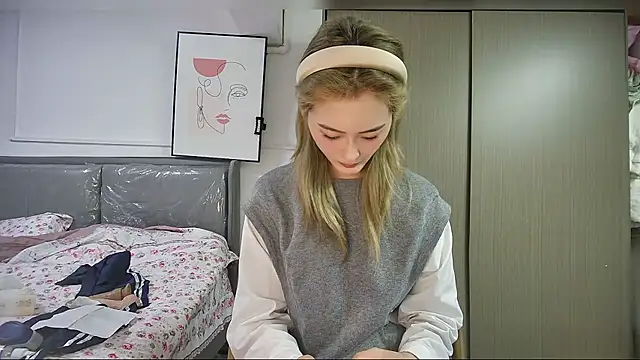 Snapshot of djjfnfczks chatting on 03/12/26, 12:22 djjfnfczks online show from 03/12/26, 12:22