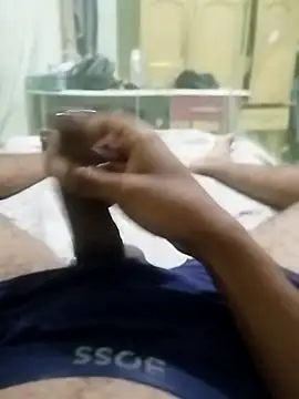 Snapshot of Novinhoxxx chatting on 02/14/26, 01:13 Novinhoxxx online show from 02/14/26, 01:13