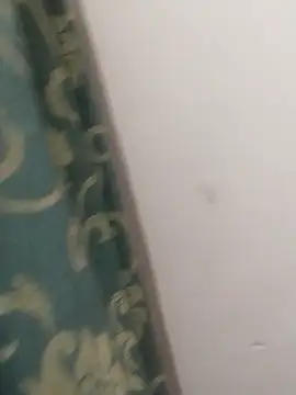 Snapshot of 8inchhere chatting on 02/06/26, 04:43 8inchhere online show from 02/06/26, 04:43