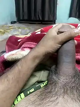 Snapshot of 8inchhere chatting on 02/17/26, 07:53 8inchhere online show from 02/17/26, 07:53