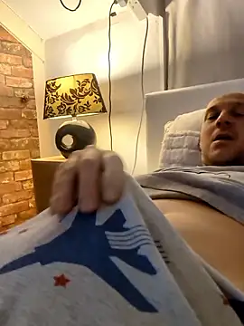 Snapshot of parish7196 chatting on 01/13/26, 12:49 parish7196 online show from 01/13/26, 12:49