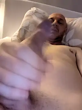 Snapshot of parish7196 chatting on 03/08/26, 11:19 parish7196 online show from 03/08/26, 11:19