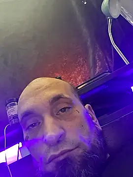 Snapshot of RealisedBooking chatting on 02/23/26, 03:53 RealisedBooking online show from 02/23/26, 03:53