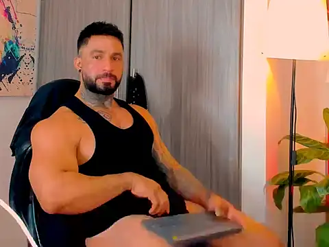 Snapshot of Miller_dominant chatting on 02/20/26, 09:43 Miller dominant online show from 02/20/26, 09:43